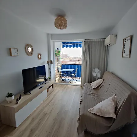 Cosy A 100m De La