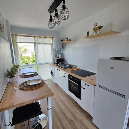 Cosy A 100m De La Apartment *