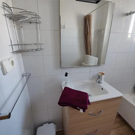 Cosy A 100m De La Apartment